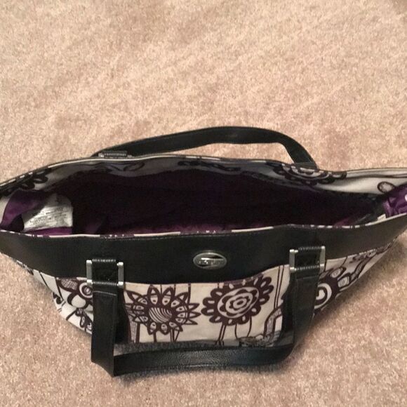 Travel bag  - Picture 3 of 3